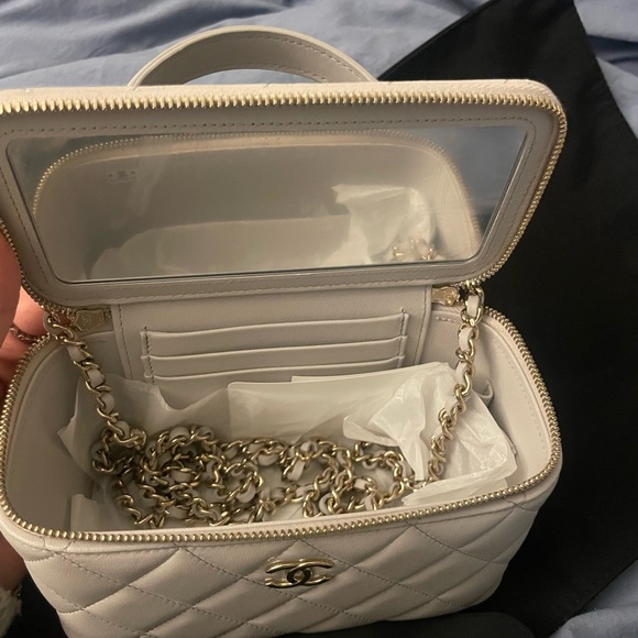 Chanel vanity bag light gray - Picture 6 of 8